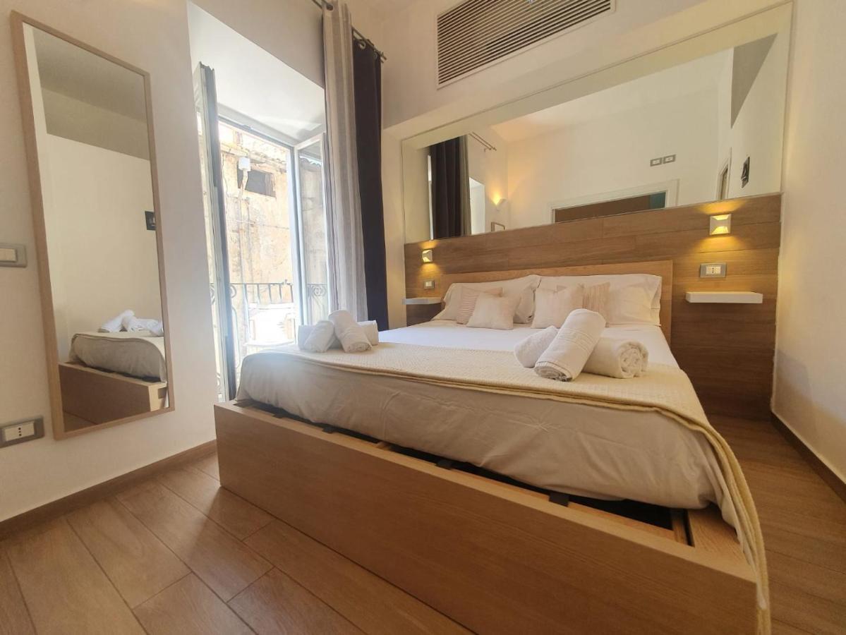 Casa Sofia- Fondi Vertice Rooms Eksteriør billede