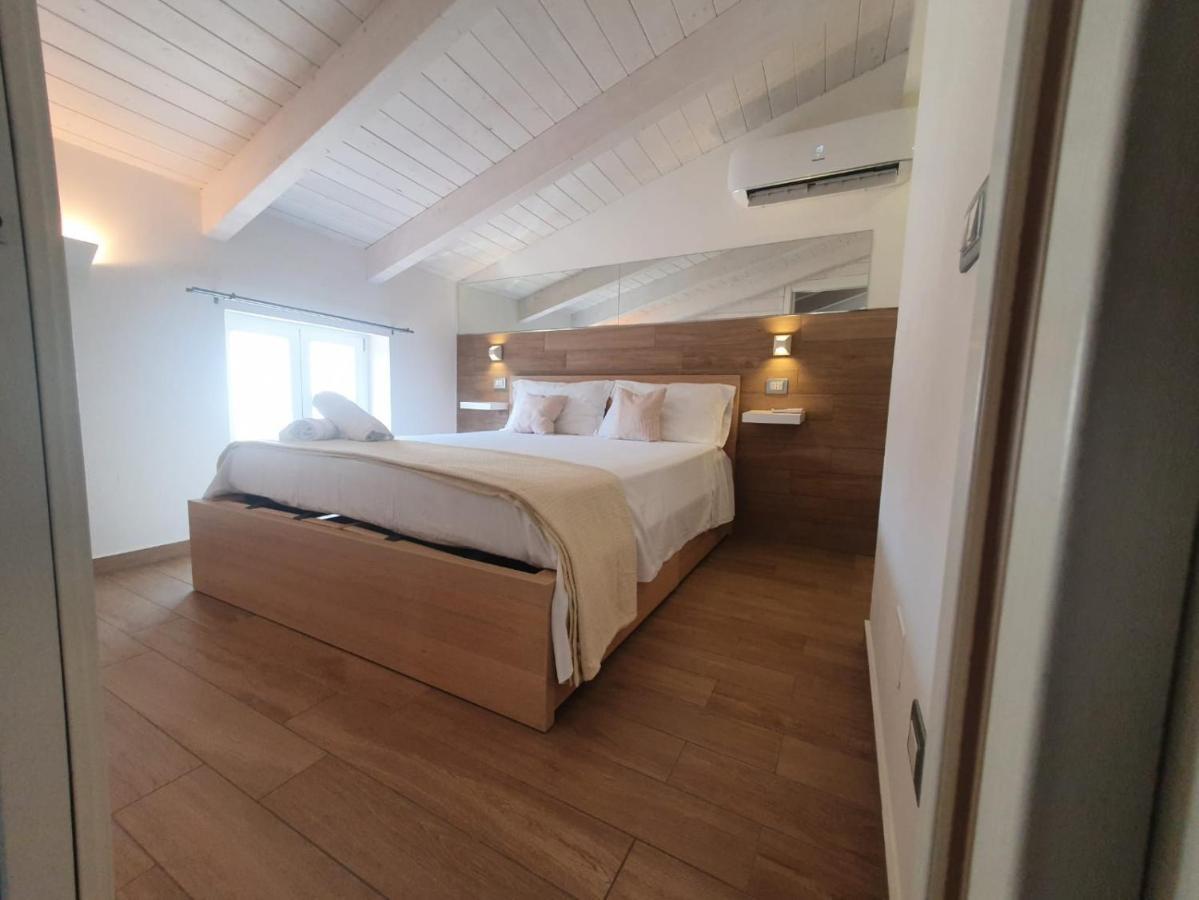 Casa Sofia- Fondi Vertice Rooms Eksteriør billede