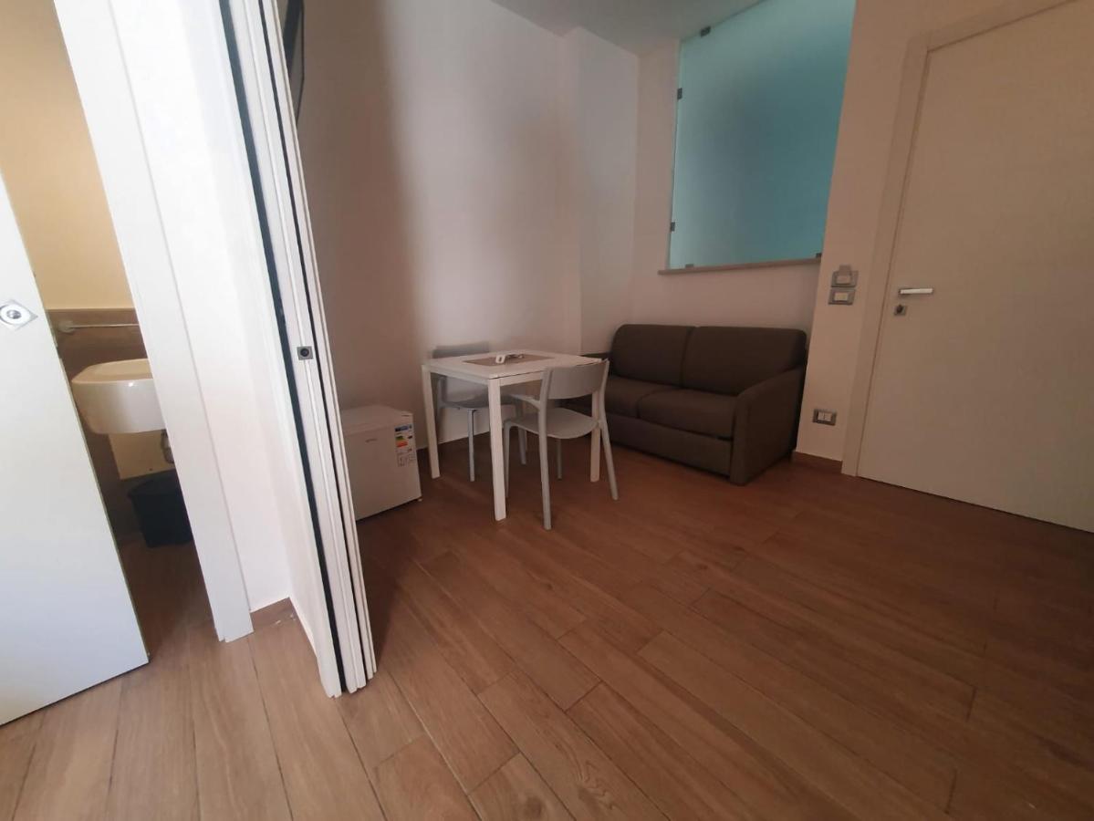 Casa Sofia- Fondi Vertice Rooms Eksteriør billede