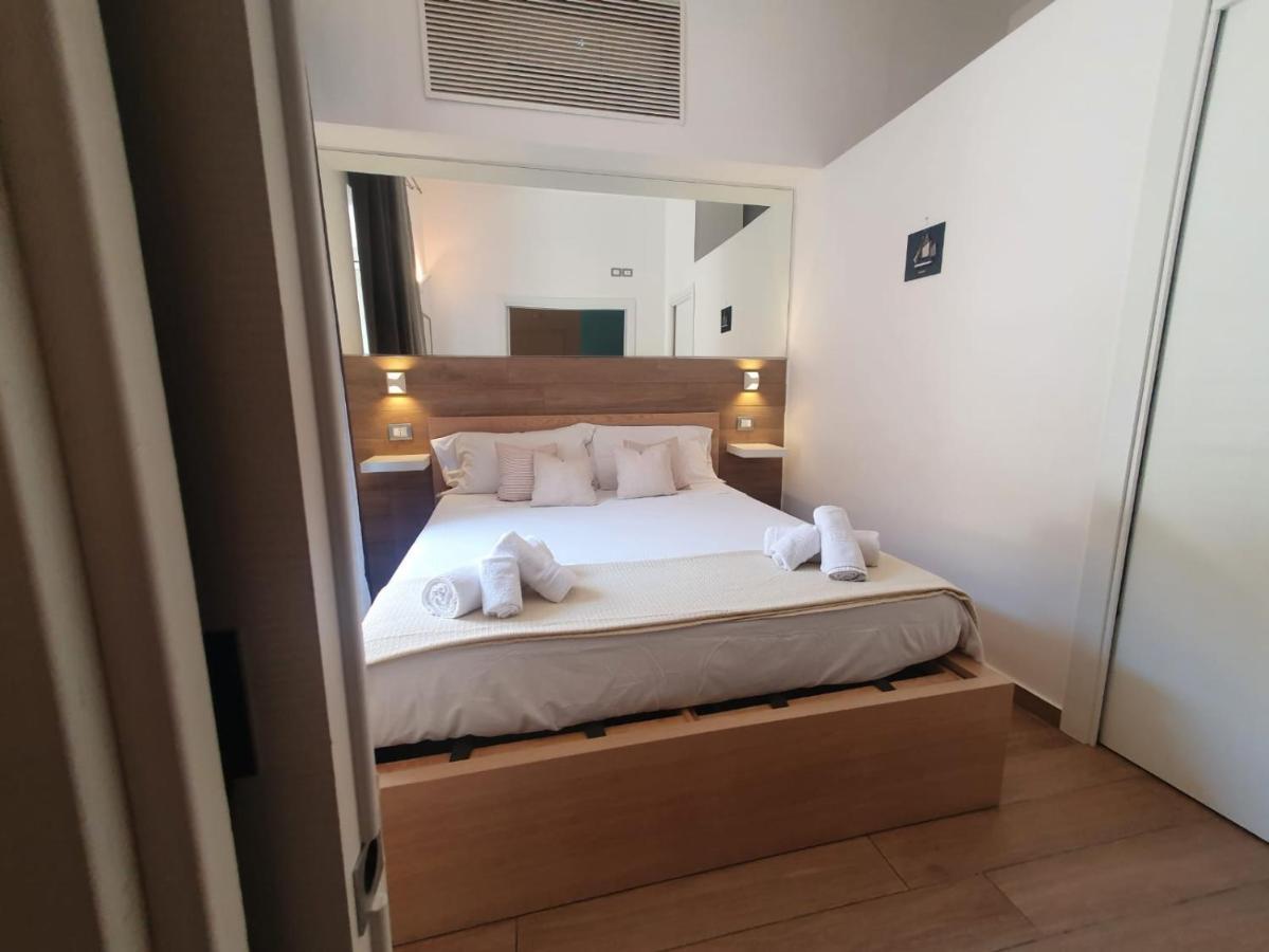 Casa Sofia- Fondi Vertice Rooms Eksteriør billede